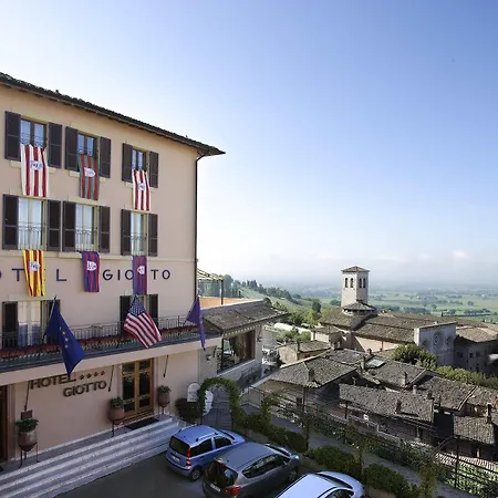 Giotto & Hotel 4*