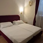 Giotto & Hotel