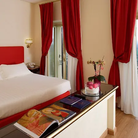 Hotel Giotto & 4*