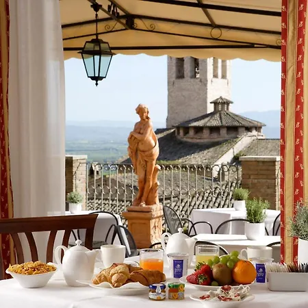 Ξενοδοχείο Giotto & Ασίζη