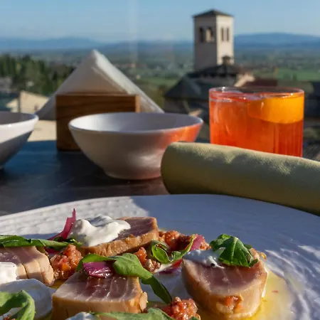 Giotto & 4* أسيسي