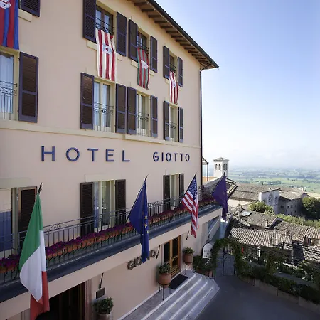 Giotto & Hotel 4*