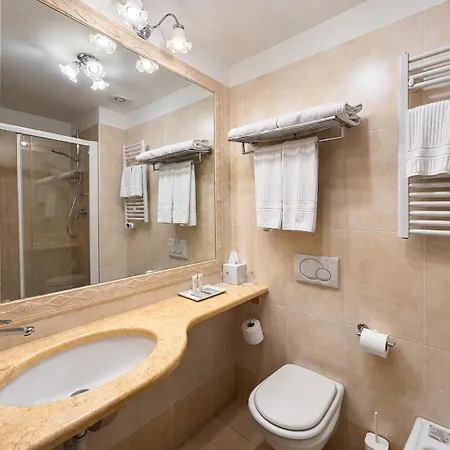 Giotto & Hotel 4*