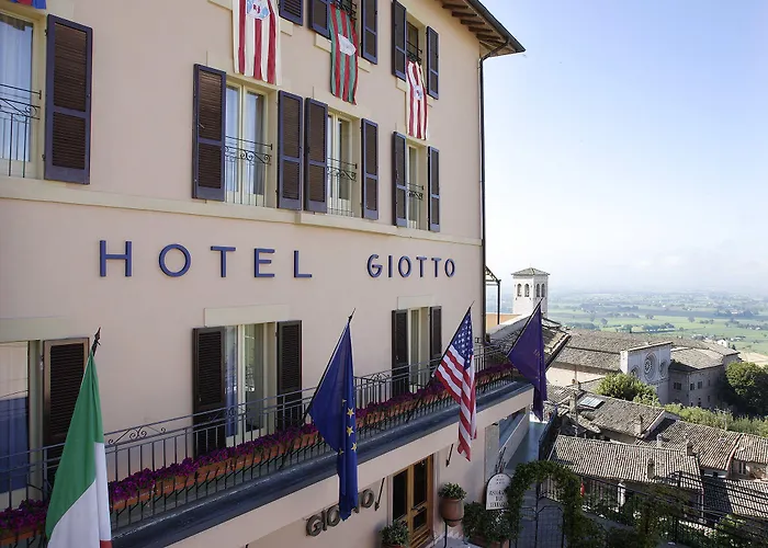 Giotto & Hotel 4*